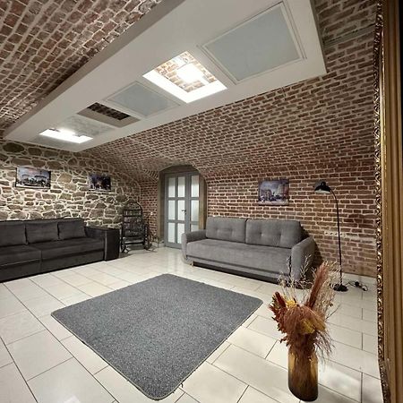 2Х Кім-Й Loft На Площі Філармонії By Willox Lägenhet Tjernivtsi Exteriör bild