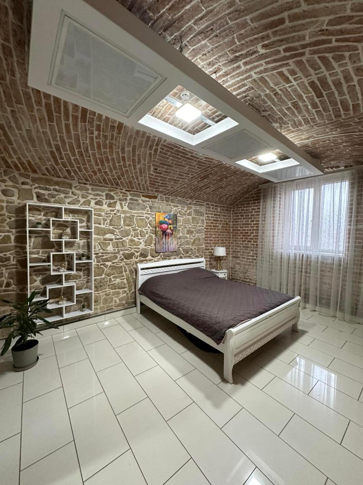 2Х Кім-Й Loft На Площі Філармонії By Willox Lägenhet Tjernivtsi Exteriör bild